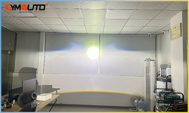 TY1-2 Prism Straight Shinning Bi Xenon Projectors For Universal Cars