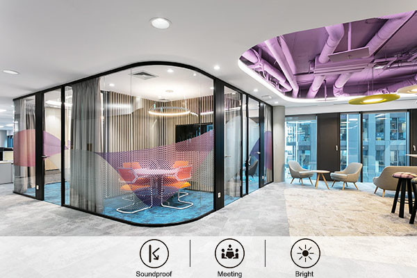 Curved Glass Partition Wall Aluminum Frame Customized Size Bending Glass High-end View