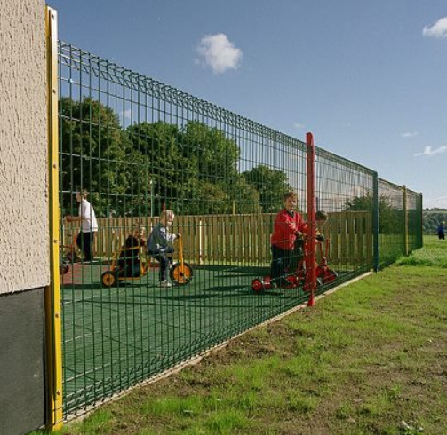 Australia Arc Fence 3d Wire Mesh Fence 1200*2000mm With Long Life