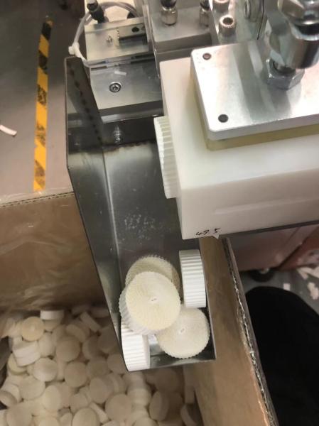 Automatic Tape Cutting Method Adjustable Speed Adhesive HME Filter Paper Tape