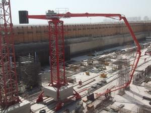 China Stable Operation Walking Concrete Placing Boom 36m Boom Radius Minimized Impact Force wholesale