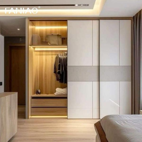 Quality Hotel Project Wardrobe Manufacturer Hotel Bedroom Customized Sliding or Hinged Doors Wardrobe for sale