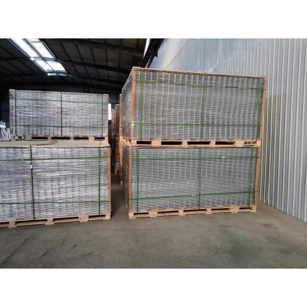 Residential Green Powder Coated Triangle Designs Security 3D Fence Panel