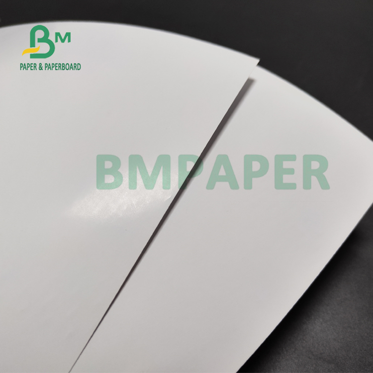 100lb Gloss White Text C2S Paper For Rack Cards 315mm x 468mm High Whiteness