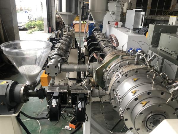 Quality PE Pipe Single Screw Extruder 210KW 75/38 High Capacity for sale