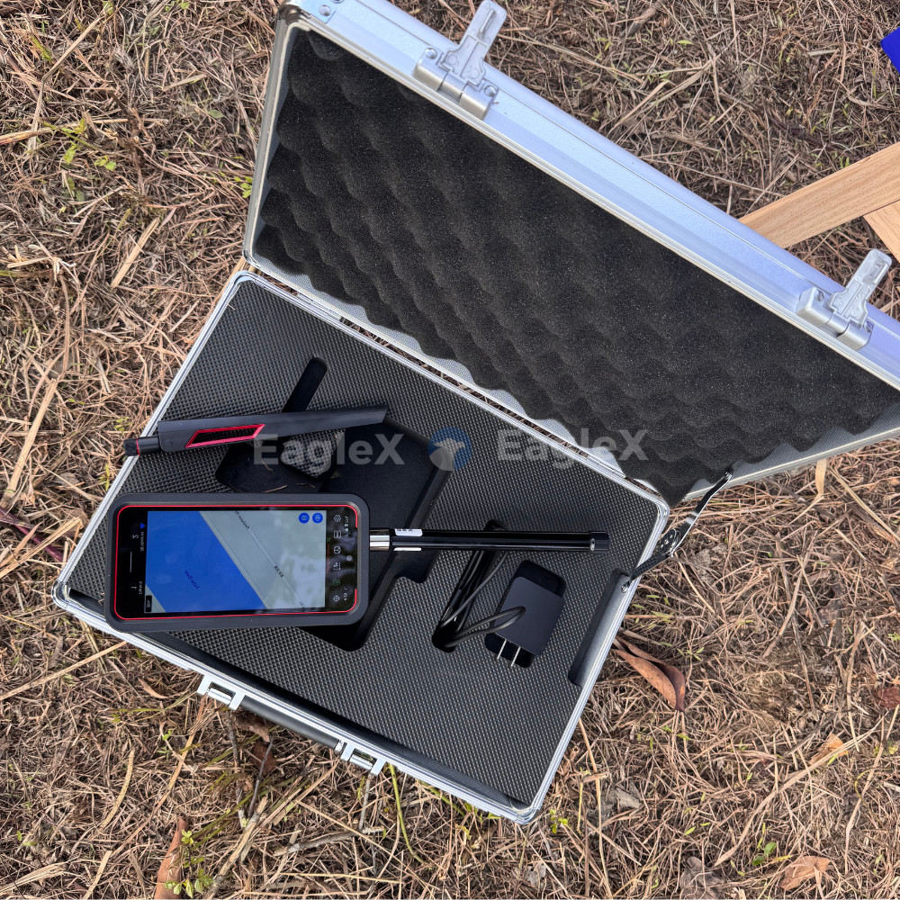 LZ001 Handheld Drone Detector: Compact, Precise Drone and Pilot Tracking with Passive Detection