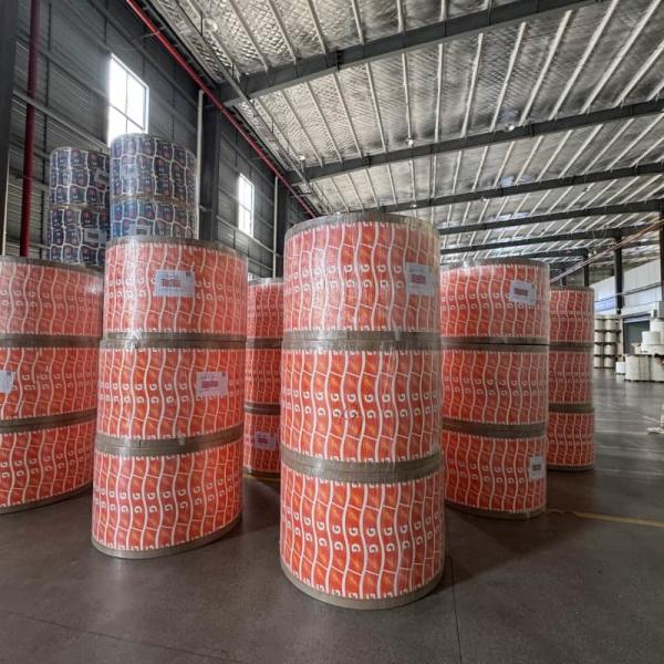 Moisture Resistant Kraft Paper Roll for Juice Cup Production Laminated PE Coated Roll Wrapping Packaging Cups