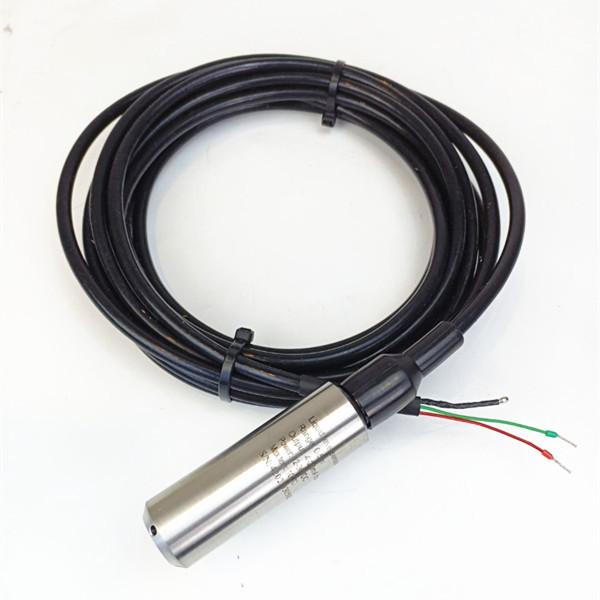 Quality Submersible Type Water Level Sensor Transmitter LCD Digital Display 4mA for sale