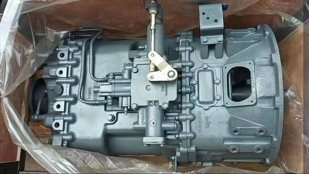 National Heavy Duty Truck HOWO Truck Transmission HW19710 for SINOTRUK Truck Models