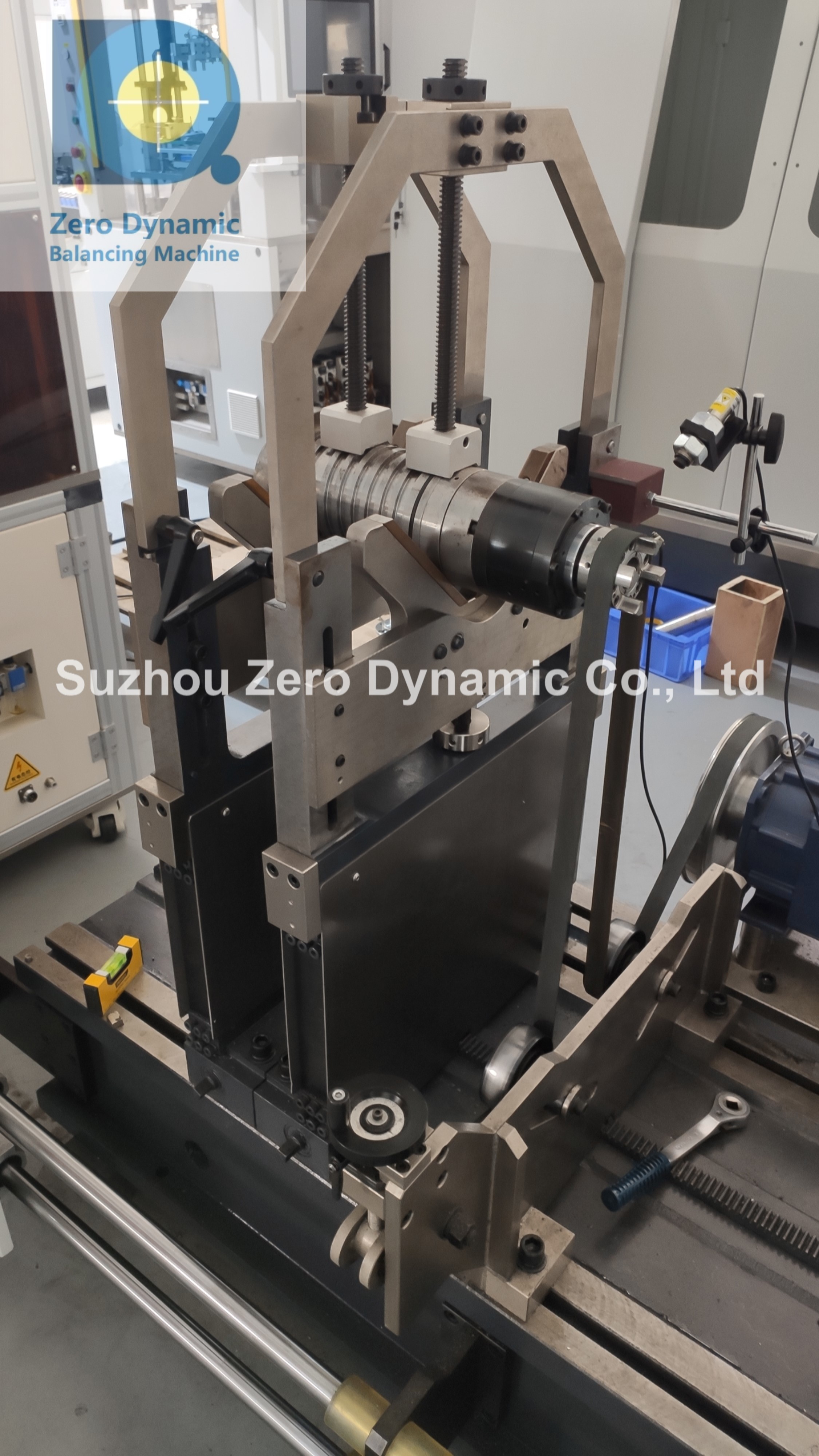 Soft Bearing Mechanical Spindle / Electrical Spindle Balancing Machine High Precision Spindle Balancer