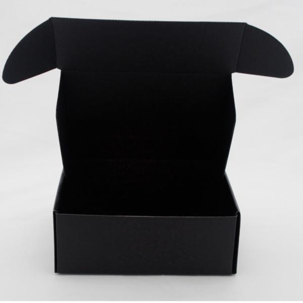 Plain White Mailer Corrugated Packaging Boxes Collapsible Quick Dispatch For Shoes Gifts Scarf