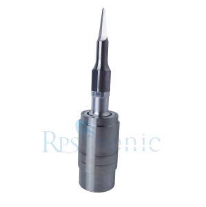 China Auto Tracking Ultrasonic Cutting Device 300w 40Khz Handheld With Titanium Blade wholesale