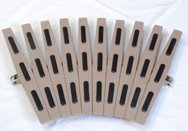 Quality SS1873 Snap on plate top conveyor chains with rubber inserts friction inclind conveyor top chains for sale