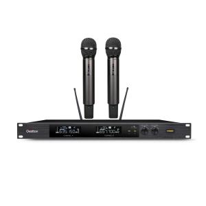 OEM Handheld Dual Channel UHF Wireless Microphone 30MHz BandWidth Multi Function Clear Voice Customize
