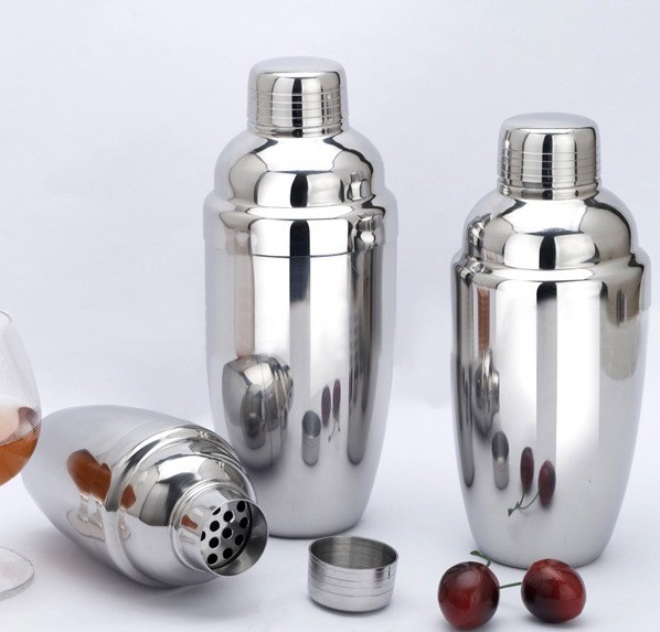 Cocktail shake cup/bar tools