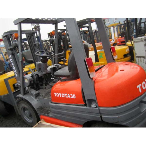 Second Hand Japan Forklift 3 Ton FD30 2tons 3t 5t 3000kg 5000kg Weight KG 4000 kg