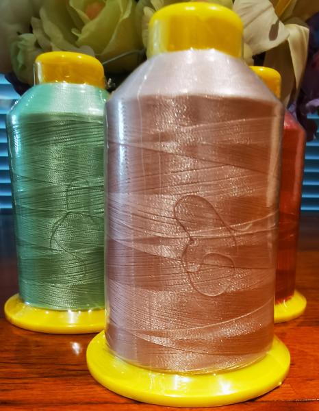 Quality 7.0G/D High Tenacity Polyester Sewing Thread 100D/2 Acid Resistant for sale