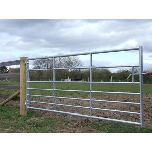 China 40x80mm 1.8m Galvanized Metal Horse Fence Panels wholesale