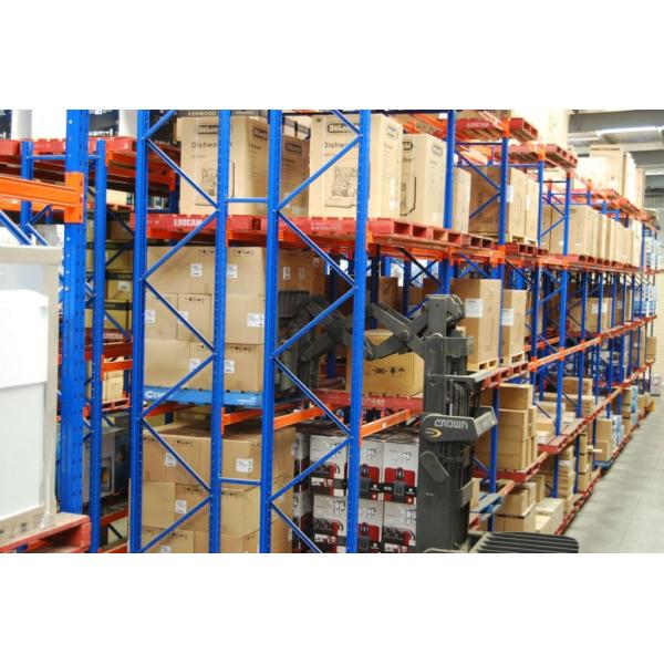 50% Selectivity Double Deep Metal Pallet Storage Rack With Special Forklifts