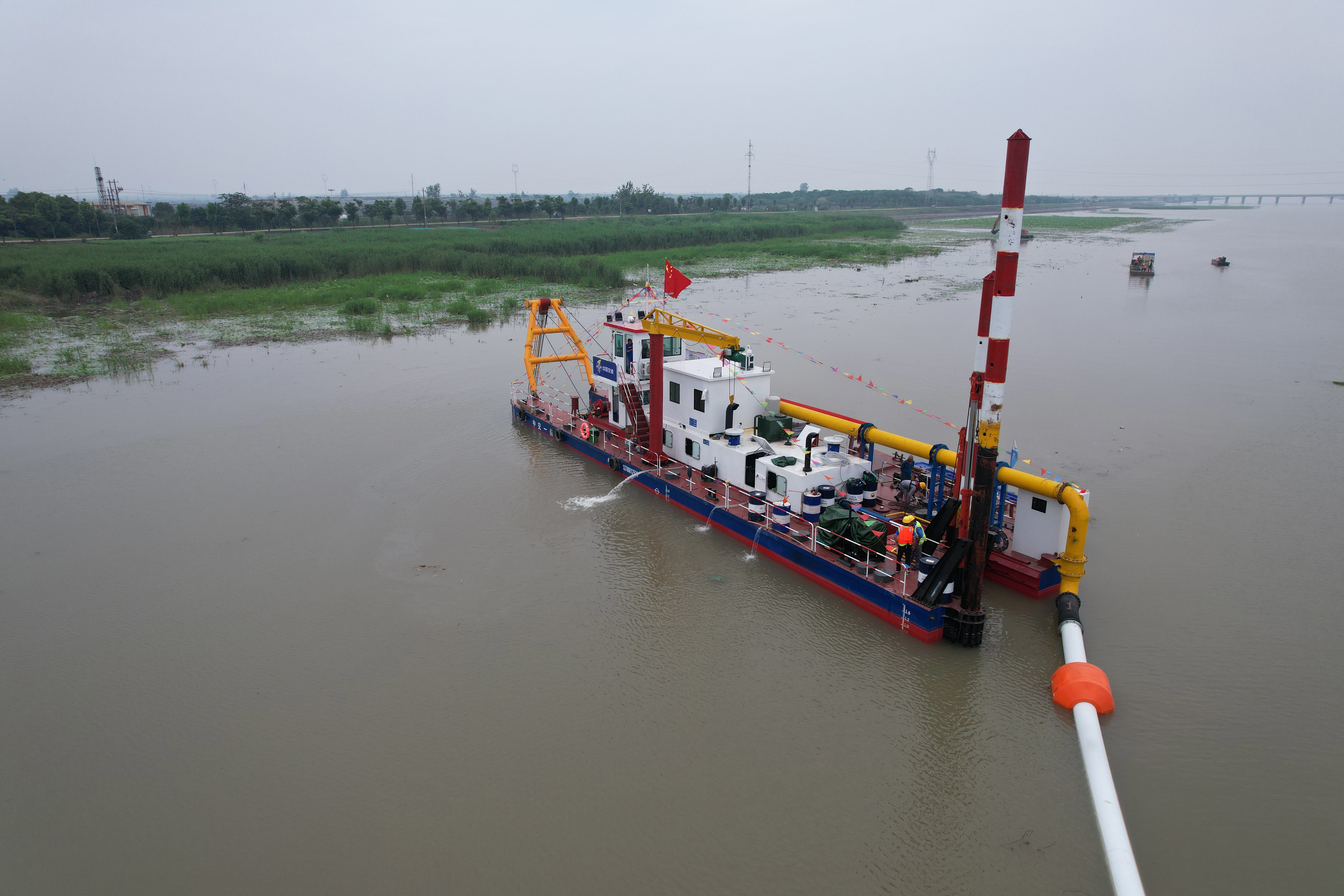 14 Meter Maximum Dredging Depth WN450 Csd Dredger With 50kw Generator Set