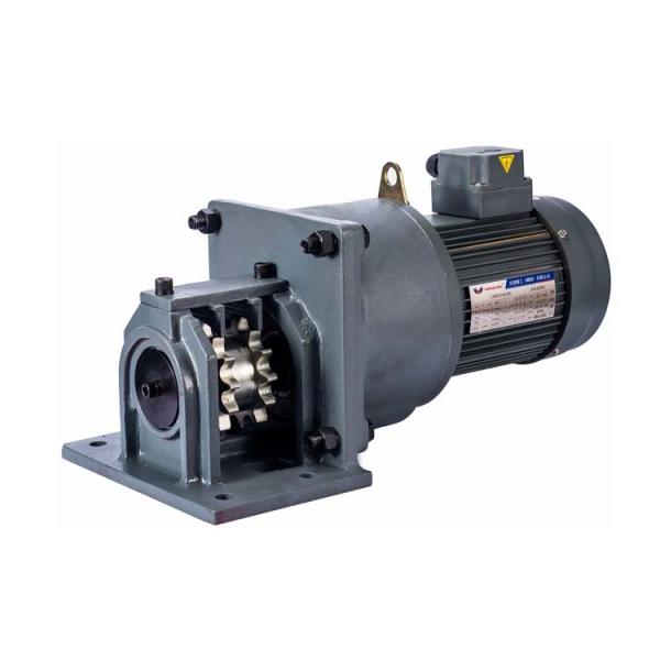 High Rigidity 11rpm Gearbox Helical Gear Sprocket Output