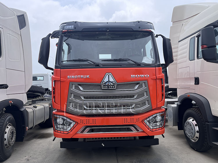 New SINOTRUK HOWO NX371 6 Wheel Lhd Diesel Tractor Trailer Truck for Sale