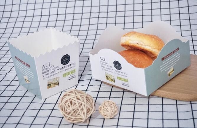 kraft paper sandwich box with window ,triangle sandwich box for packaging,Cardboard Box With Clear Window Burger Sandwic