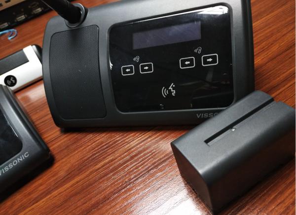 Quality Low Noise 20dBA Wireless Conference Microphone System Chairman Unit for sale