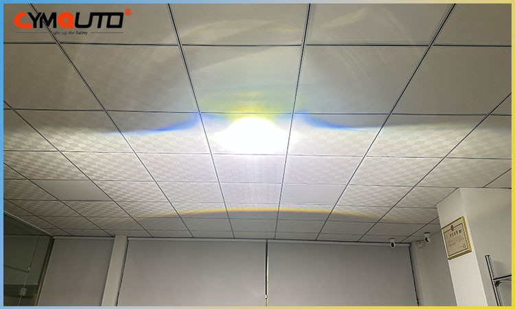 TY1-2 Prism Straight Shinning Bi Xenon Projectors For Universal Cars