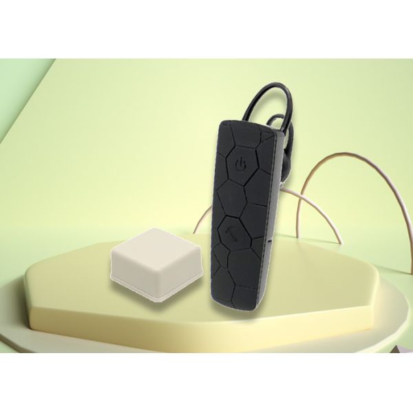 Lightweight Multi-language Audio Guide System