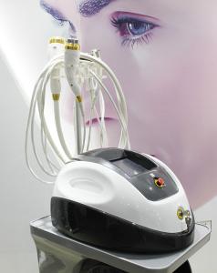 Portable Radio Frequency Portable Cavitation Slimming Machine 40Khz Cavitation 220V/110V