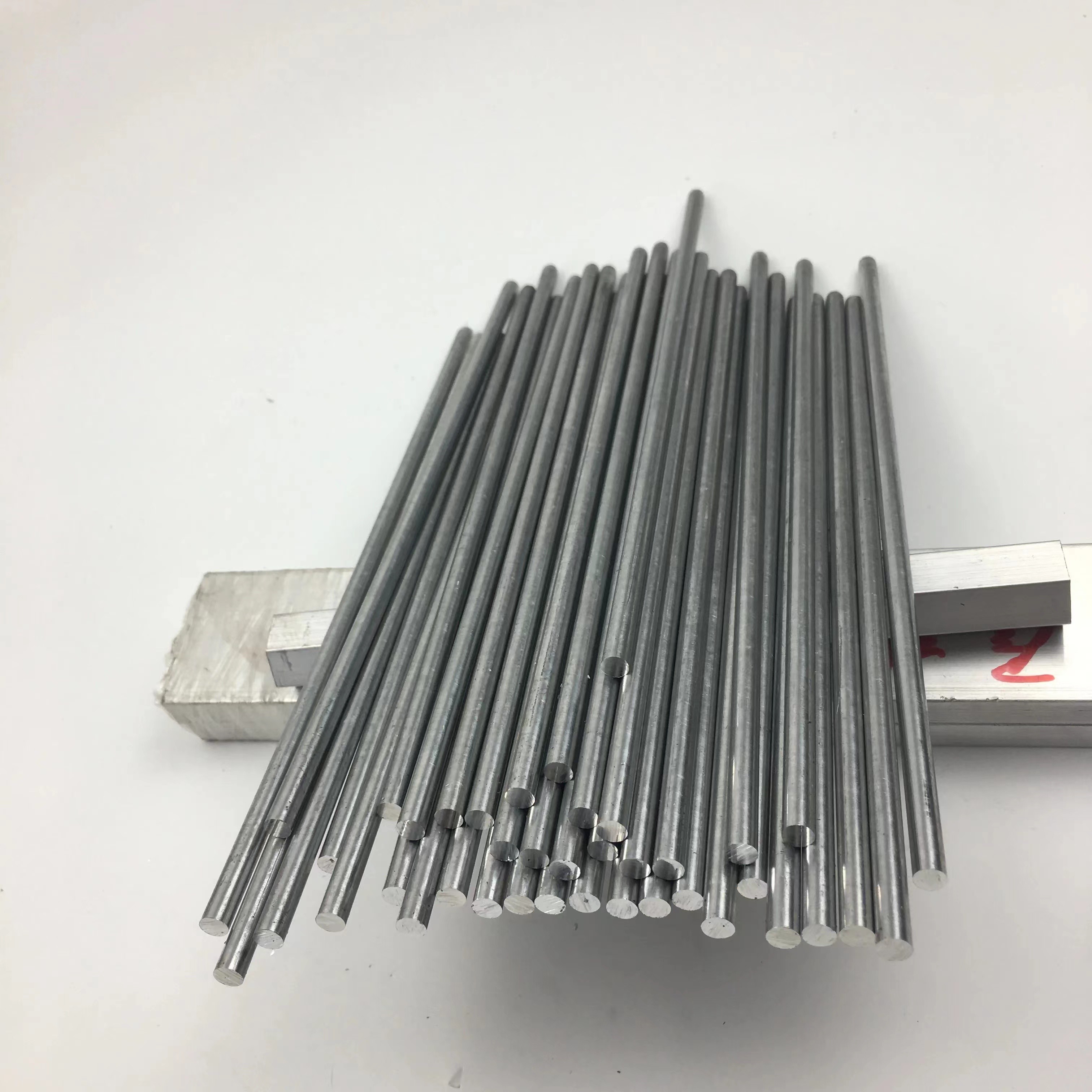 Aluminum Billets 6063 Mill Finish Aluminum Billets 6063 Price Per Kilogram Aluminum Round Bar