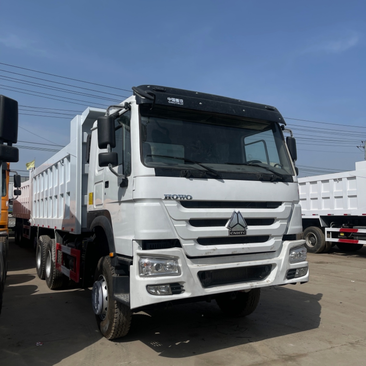 30 Ton 10 Wheeler Sinotruk Howo Volquetes 6x4 Used Dump Truck Engine Capacity 8L 375