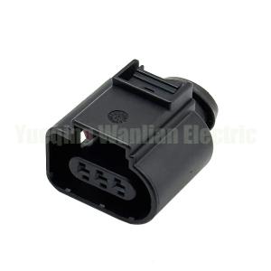 China 3 Pin 8K0973703 Compressor Air Conditioning Pressure Switch Intake Pressure Sensor Connector wholesale