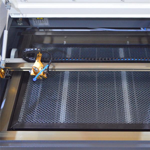 Co2 Laser Engraving Cutting Machine 4060 ISO 9001 Certification