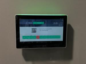 China Built in Watchdog 7 Inch Embedded Wall Android Rooted Control Panel POE Power Monitor wholesale