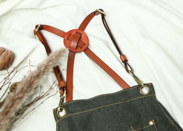 Quality Leather straps waiter apron for resturants , coffe shops and hotels for sale
