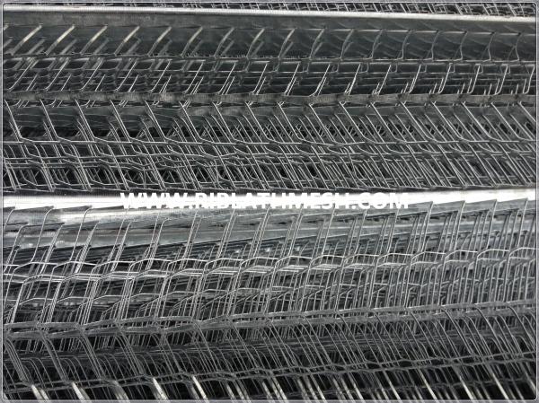 Quality 60cm Width Expanded Metal Lath , High Tensile Metal Mesh Lath With V Ribs for sale