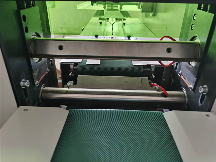 Durable Cheap Heat seal film Automatic pack multifunction Wrapping Machine long pipe packing machine
