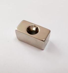 China OEM Ndfeb N45 Block Magnet Rectangle Countersunk Hole Magnets wholesale