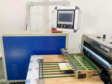 Quality 380V Three Edges Sealing Machine With Center Sealing Function for sale