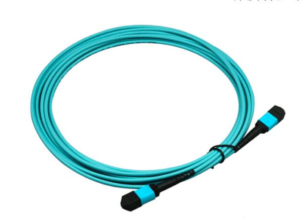 Quality Customized Length Multi Core Fiber Cable , Good Durability MTP MPO Patch Cord for sale