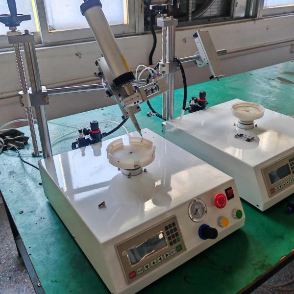 Quality Industrial Glue Dispensing Machine Round Automated Glue Dispensing Systems 150W for sale