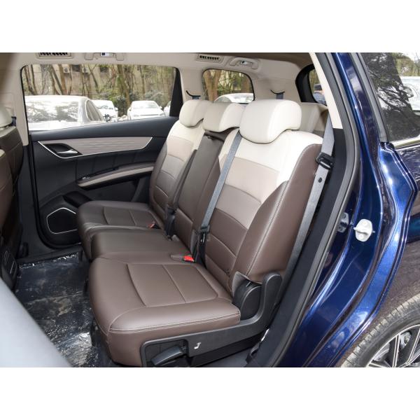 The flagship BYD Song PLUS a Chinese-made five-door five-seat compact SUV has a range of 505 kilometers used car