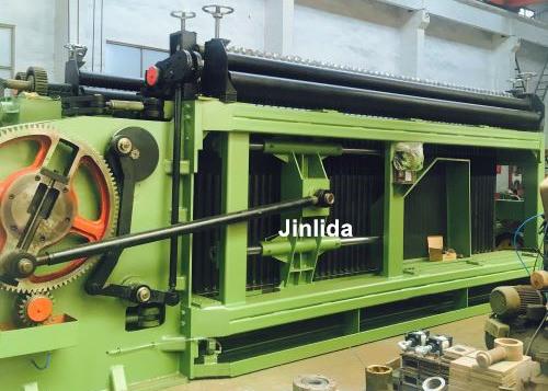Quality Professional Heavy Duty Hexagonal Wire Mesh Machine 4300mm Width 80x100mm for sale