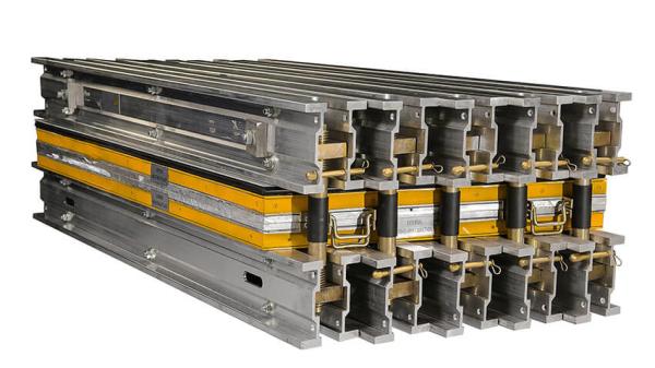 Quality DGLJL Vulcanising Press Conveyor Belt Vulcanizing Equipment Belt Vulcanizer for sale