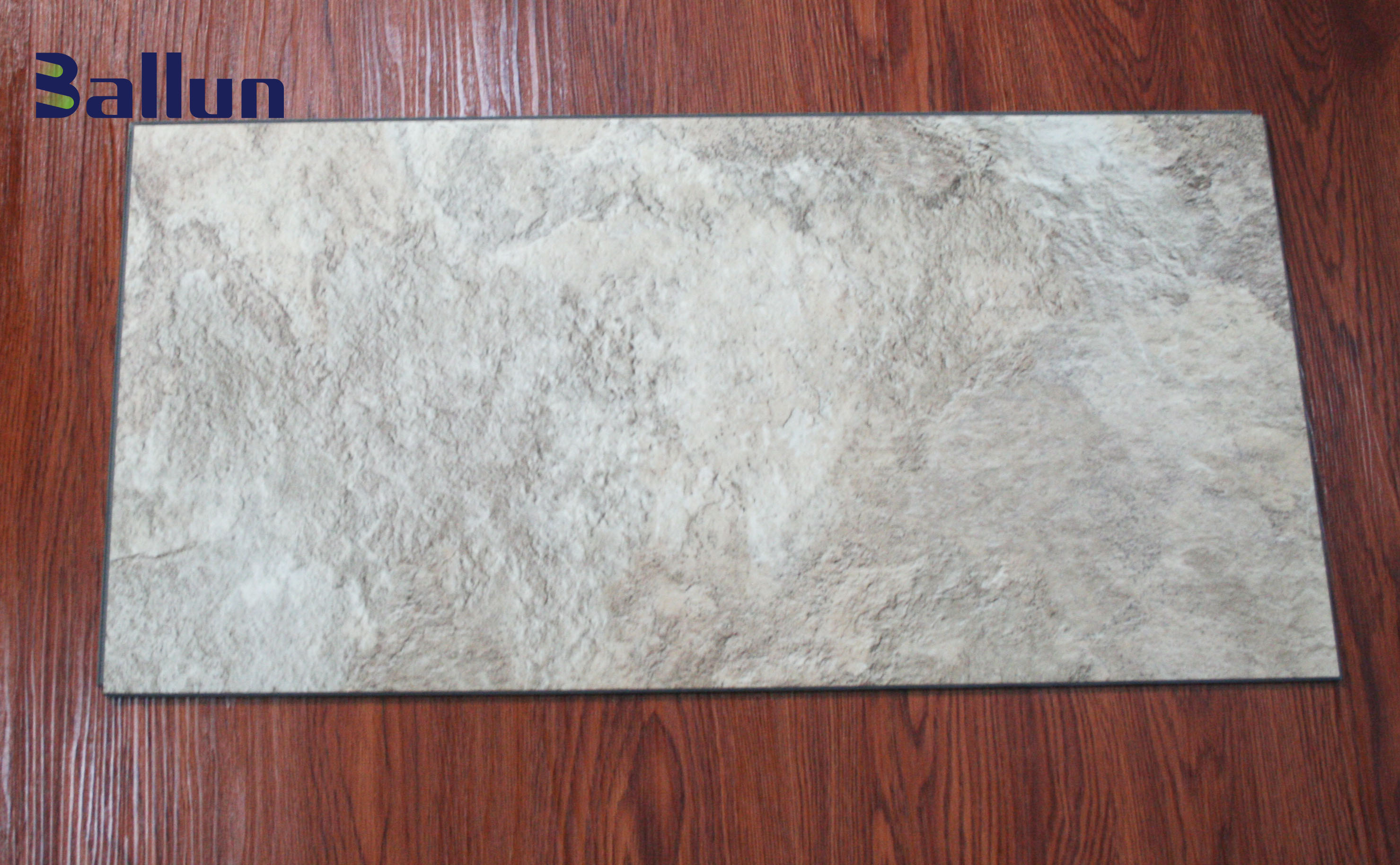 Fireproof Stone Powder Plastic Composite Spc Floor 5mm Thick for Indoor Installation