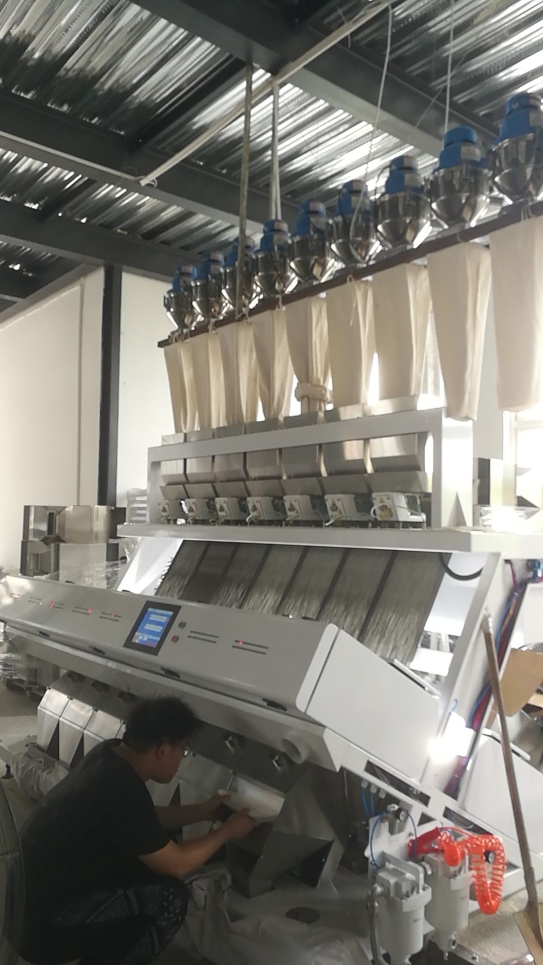 ISO Color Sorter Machine Target Orientation Rice Sorting Machine
