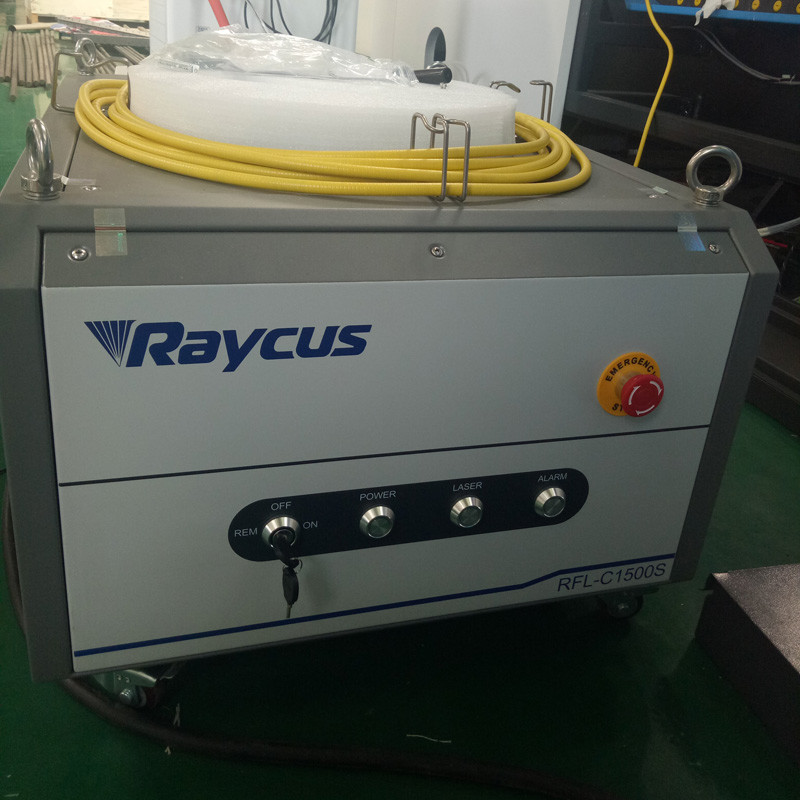 Raycus 1KW 2KW CNC Fiber Laser Cutting Machine High Accuracy