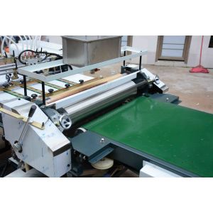 China Automatic Gluing Machine / Manually Positioning Gluing Machine wholesale